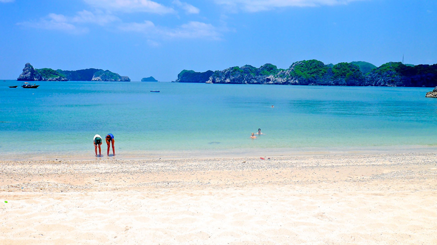 The gorgeous view from the luxurious Monkey Island